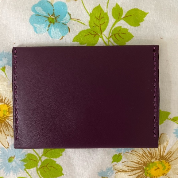 Handmade Genuine Leather Wallet - Picture 2 of 5